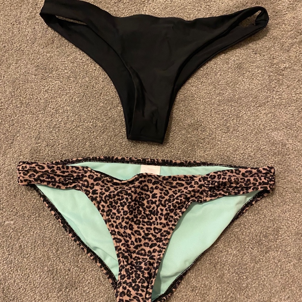 Bikini bottoms
